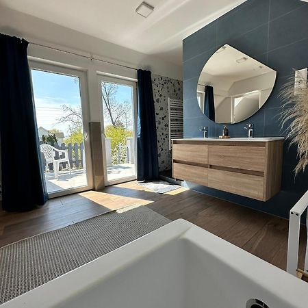 Verandás Vendégház Balatonkenese Esterno foto